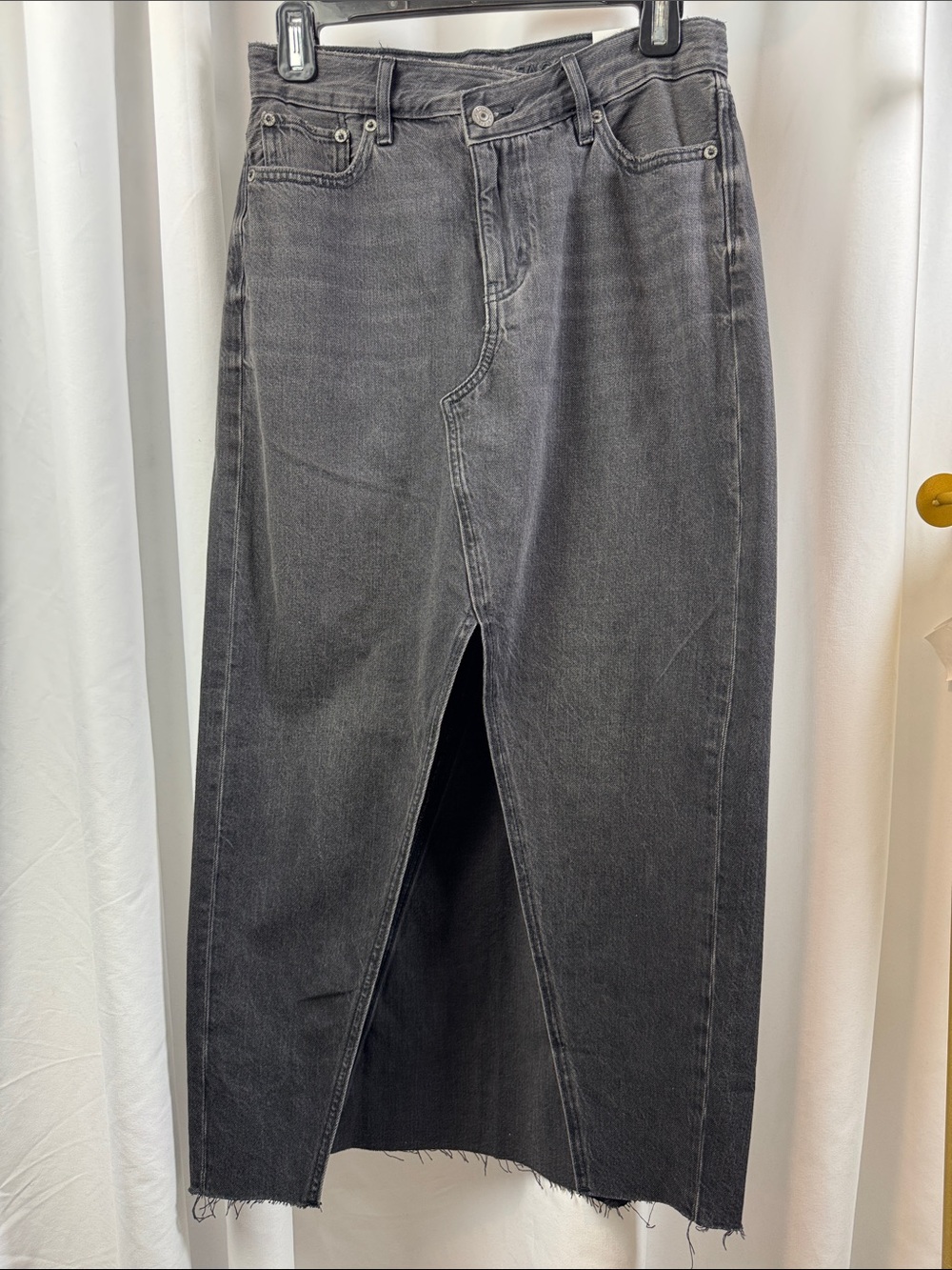 American Eagle AE '90s Denim Maxi Skirt size 2 nwt